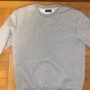 Zara quilted gray crewneck